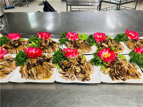 Ảnh Đặt Cỗ 49 ngày ở Đức Giang