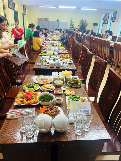 Ảnh Ship mẹt lợn mán ở Thượng Thanh