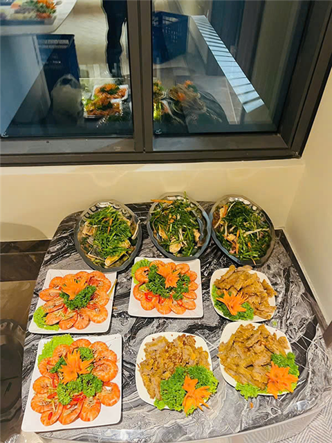 Ảnh Đặt Cỗ gà đông tảo ở Long Biên
