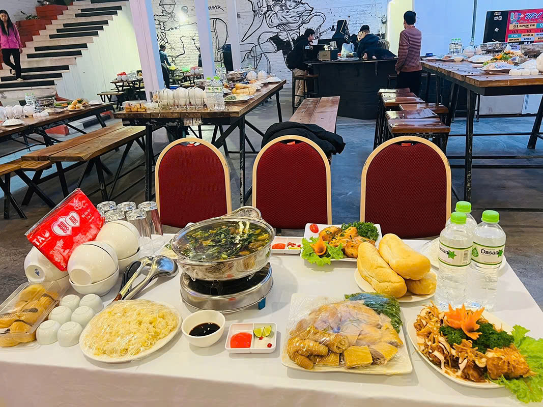 Đặt Cỗ dê ở Ngọc Lâm
