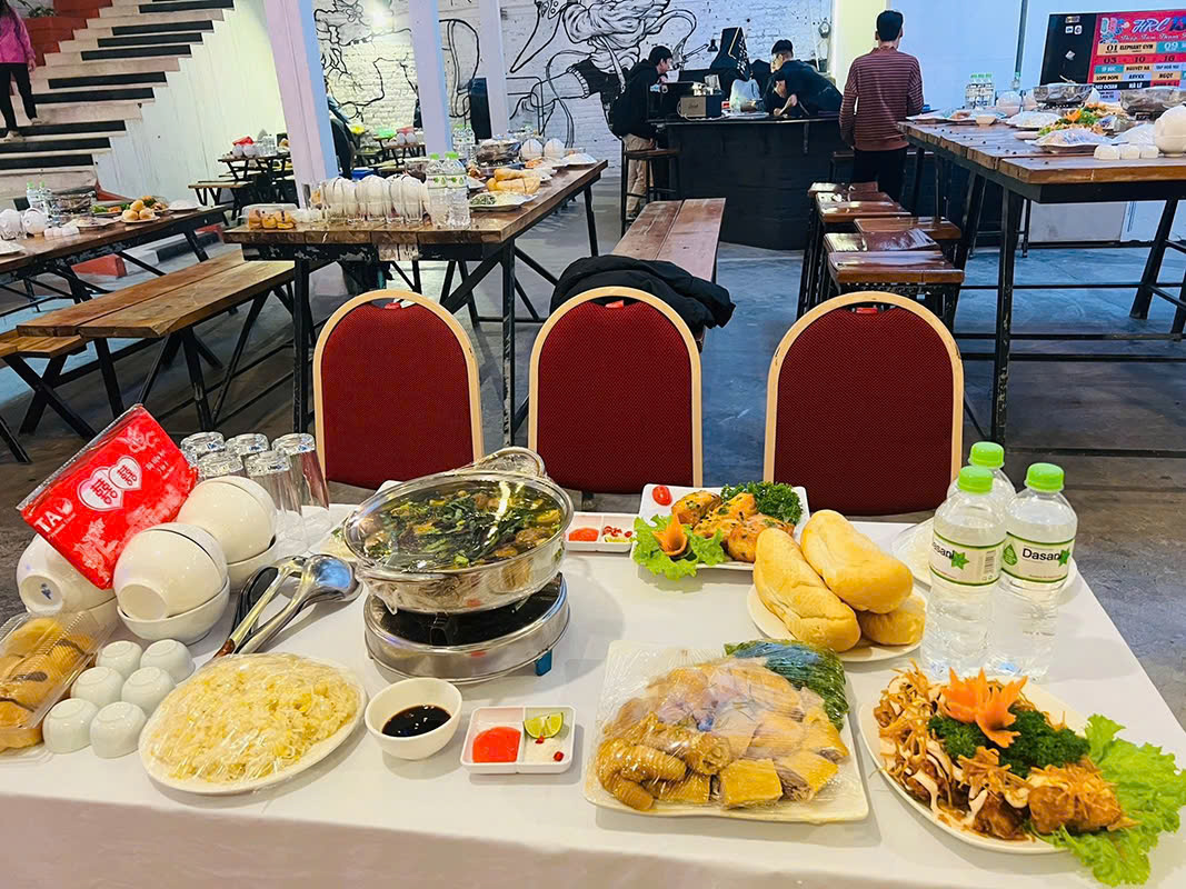 Đặt Cỗ tại nhà ở Phúc Đồng
