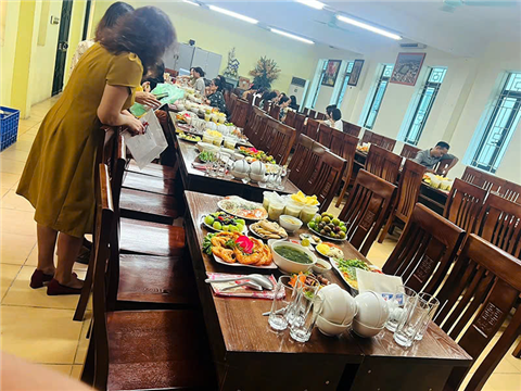 Ảnh Đặt Cỗ noel ở Phúc Đồng