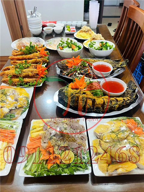 Ảnh Đặt Cỗ gà đông tảo ở Ngọc Lâm
