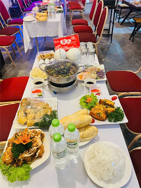 Ảnh Đặt Cỗ dê ở Phúc Đồng