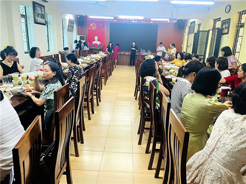 Ảnh Đặt Cỗ tất niên ở Ngọc Lâm